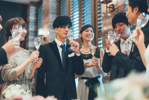 結婚式二次会の様子